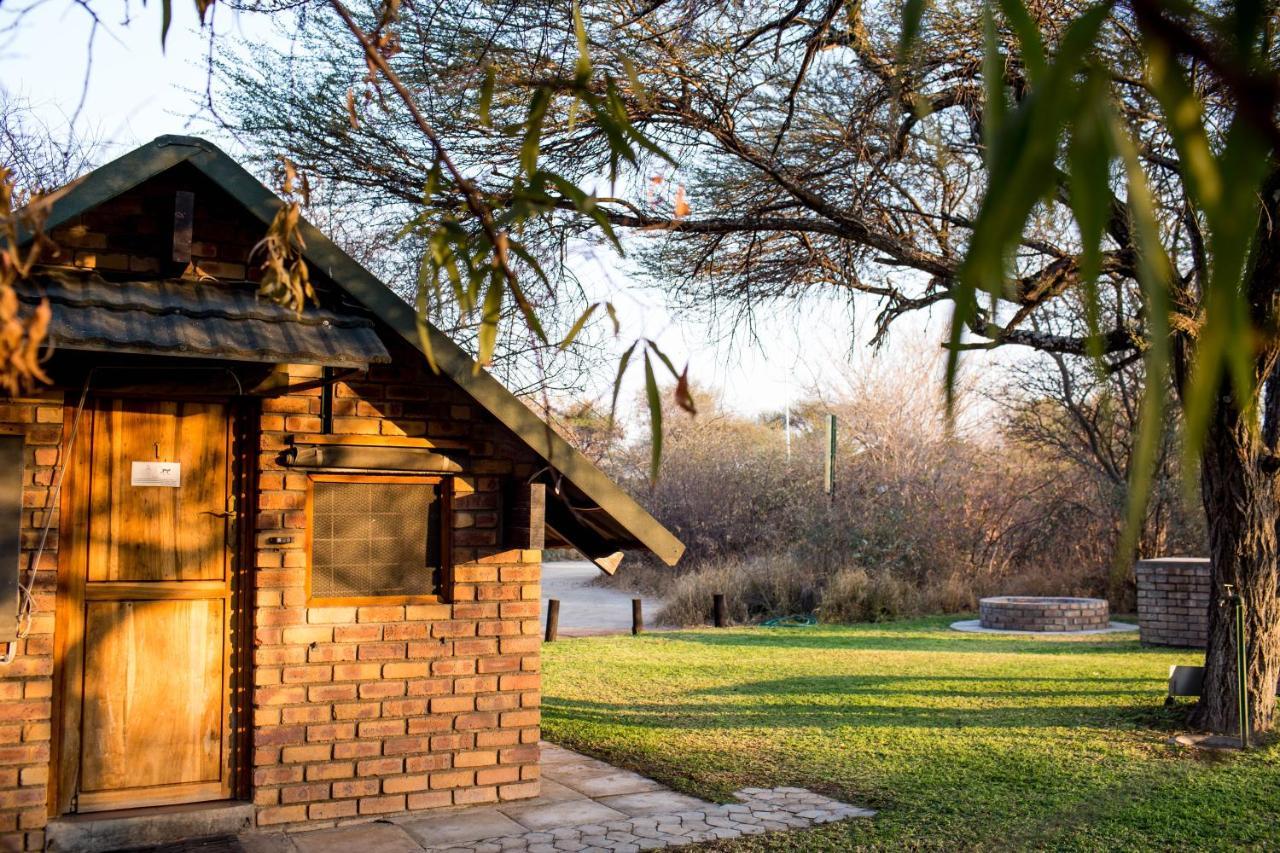 Woodlands Stop Over And Lodge Франсистаун Экстерьер фото